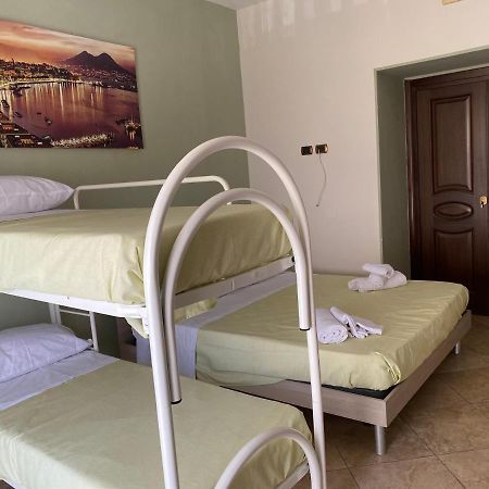ホテル Falu Napoli Centro Camera Con Cucina E Bagno Privato エクステリア 写真