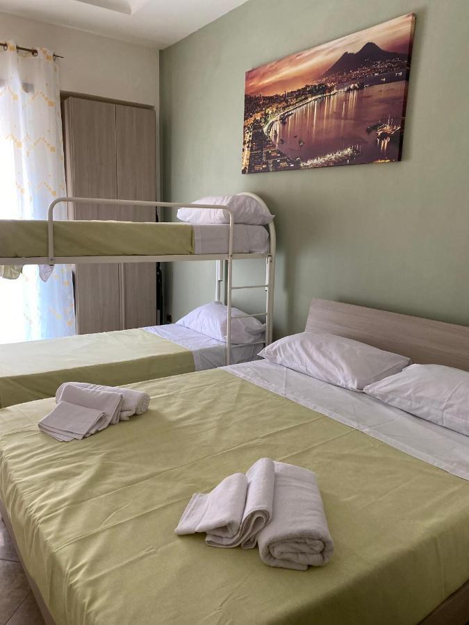 ホテル Falu Napoli Centro Camera Con Cucina E Bagno Privato エクステリア 写真