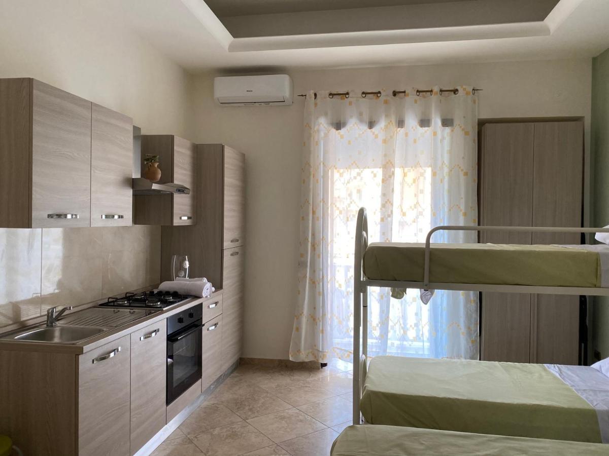 ホテル Falu Napoli Centro Camera Con Cucina E Bagno Privato エクステリア 写真